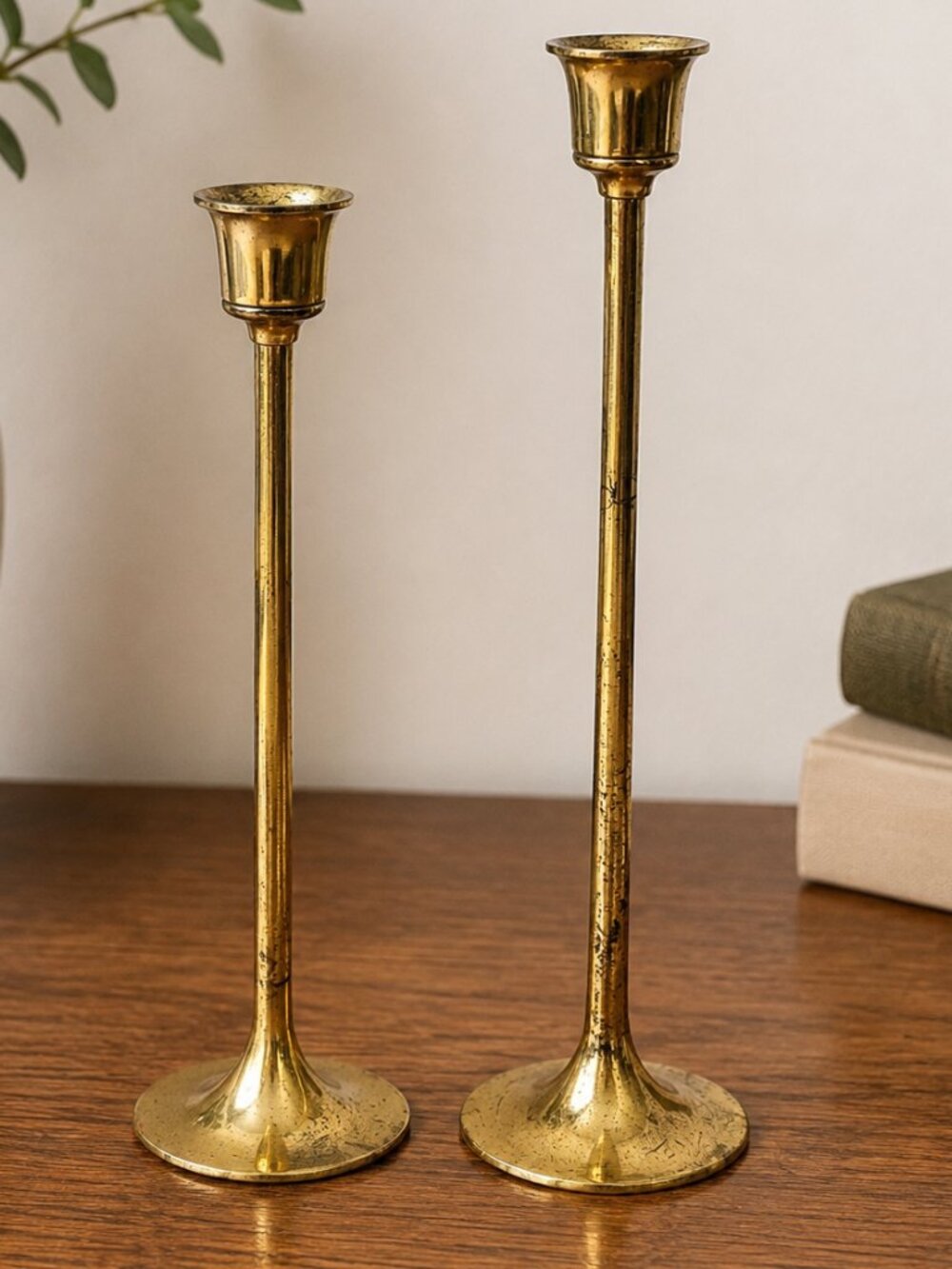 Vintage Brass Candlestick Holders Set of 2 Made in Taiwan 8” & 9” MCM